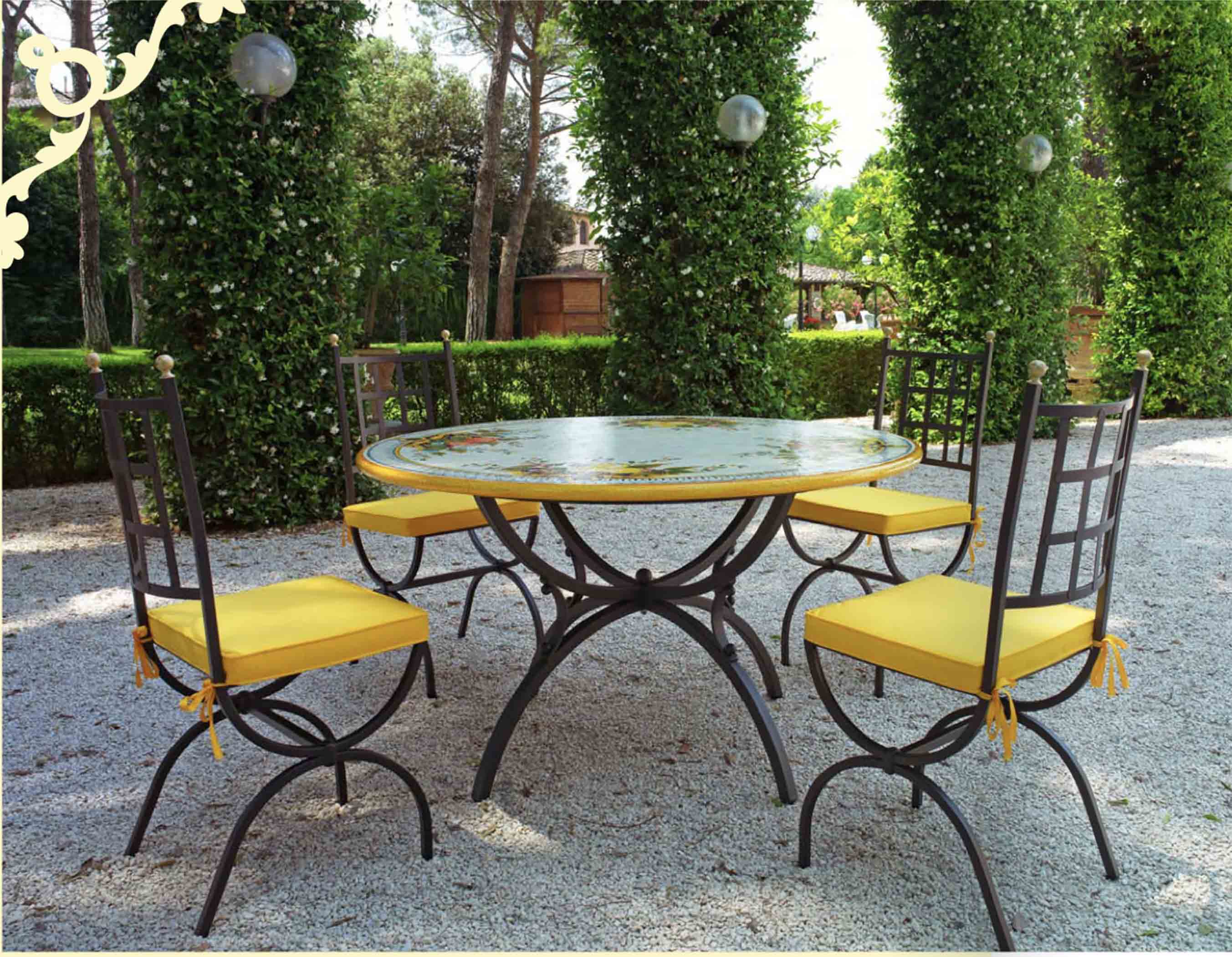Italian hand-painted ceramic glazed round volcanic stone table in Capri Frutteto quadrant fruit design with a classic wrought iron base