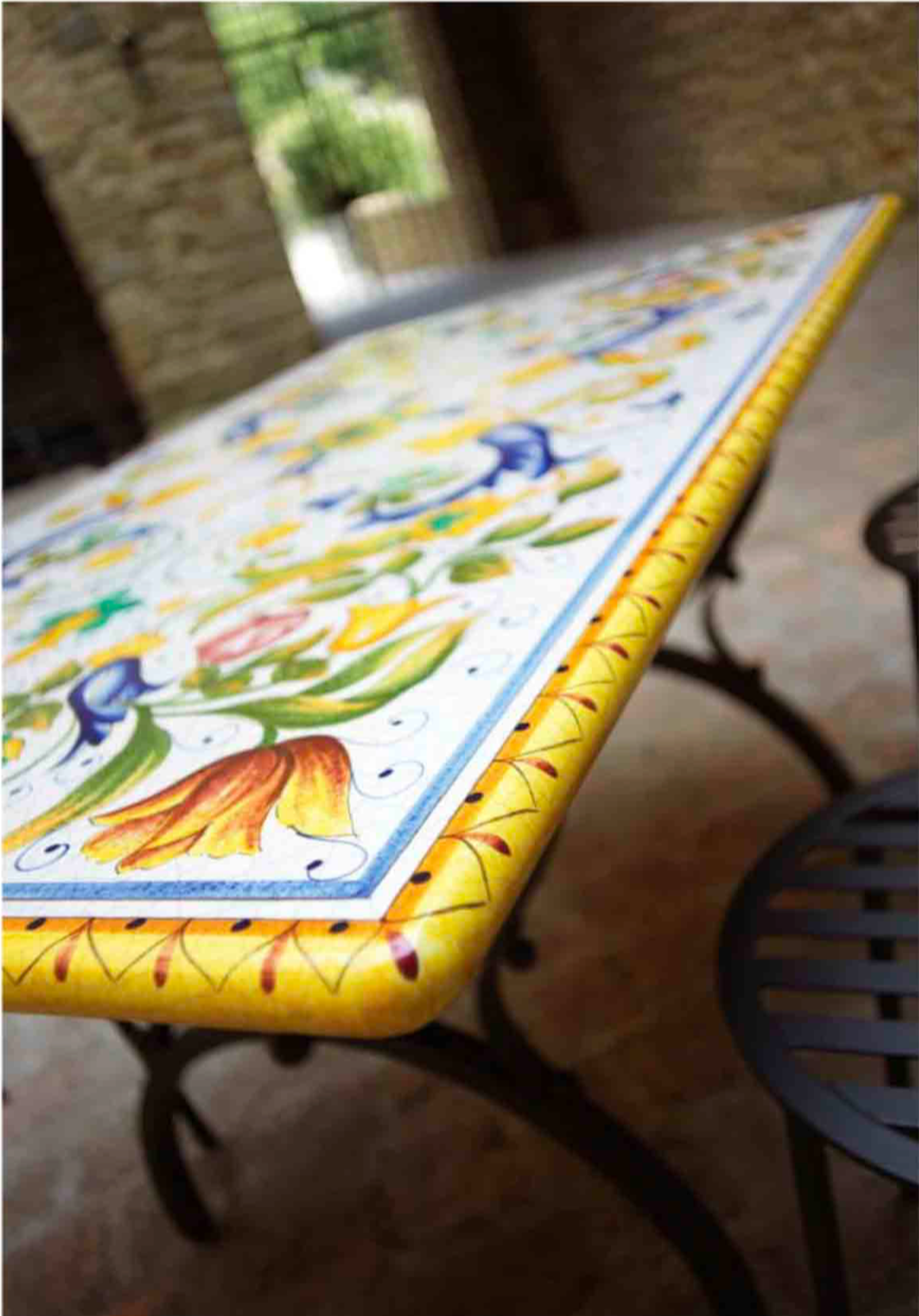 Itailan Lava Stone Pisa Rectangular Ceramic Art Table
