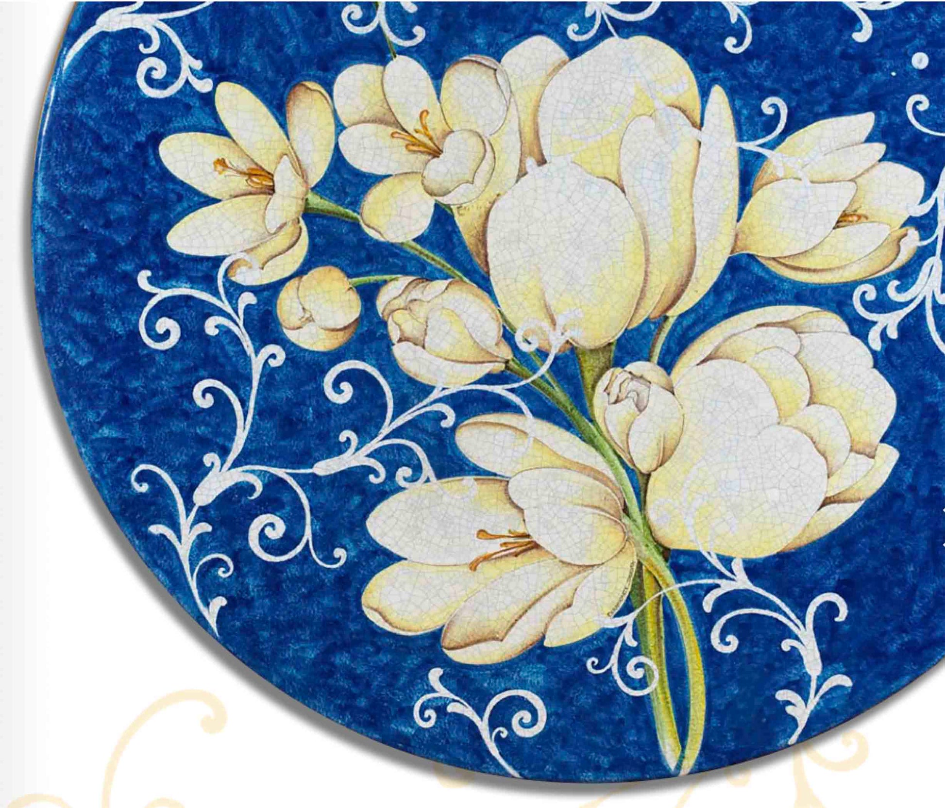 Monte Carlo Round Lava Stone Ceramic Table Detail